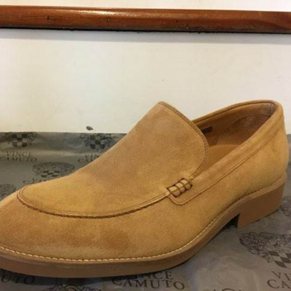 Vince Camuto Arleigh Loafer